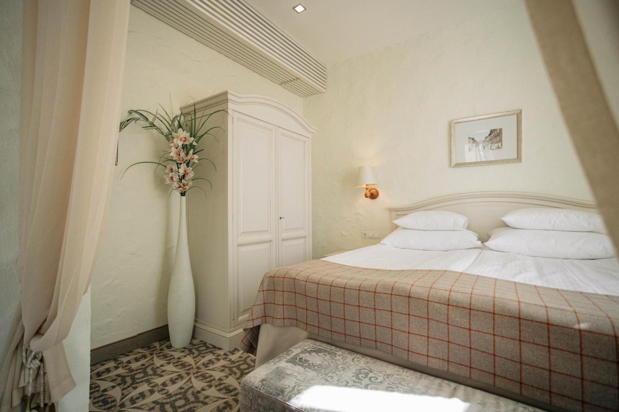 Rixwell Collection Savoy Boutique Hotel Tallinn Ngoại thất bức ảnh
